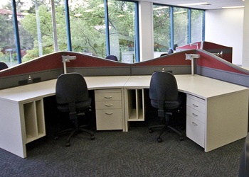 Office-clustered-workstation-Best-Chennai