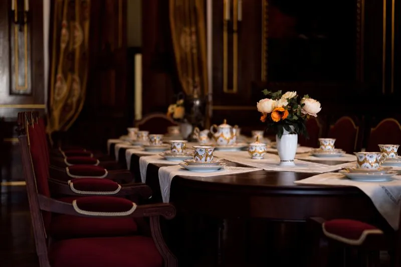 Dining 4