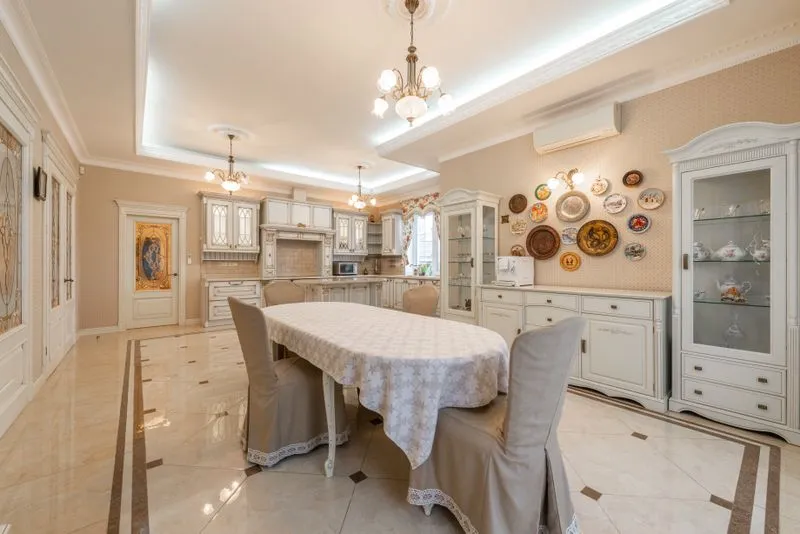 Luxury Dining Room
