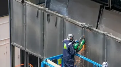 Durable and easy maintenance facade cladding