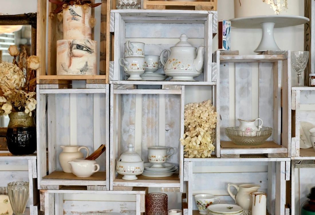 Crockery Unit Interior