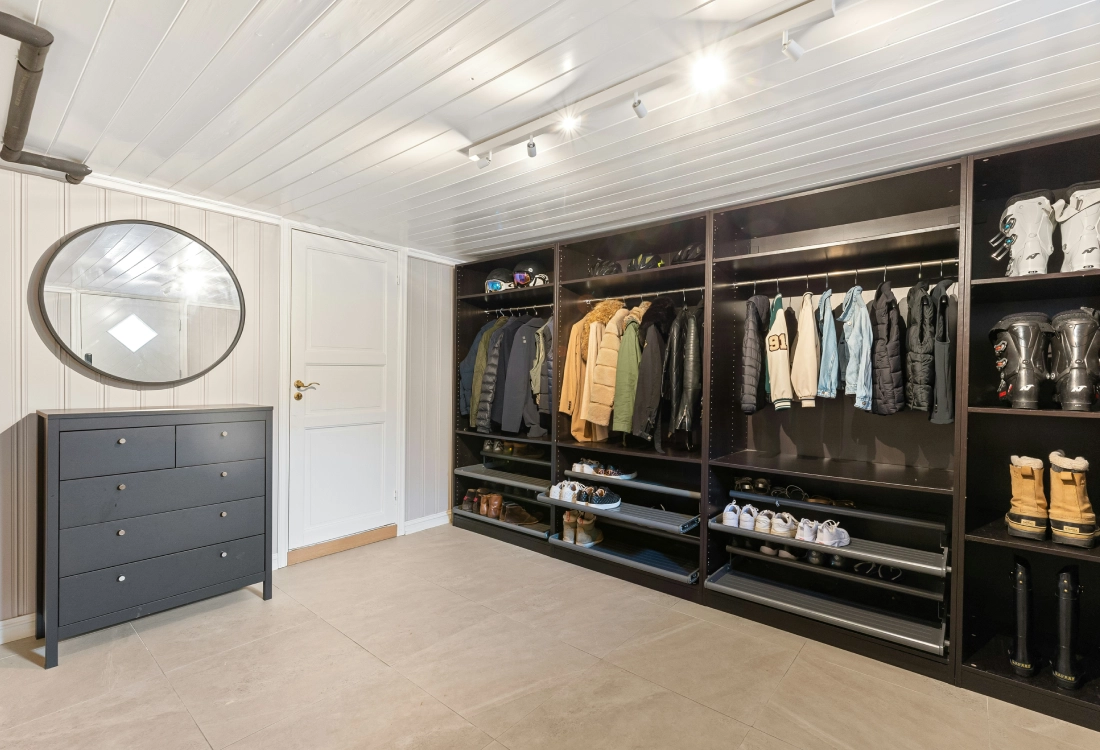 Small Bedroom